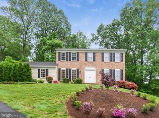 3113 Miller Heights Rd, Oakton, VA 22124