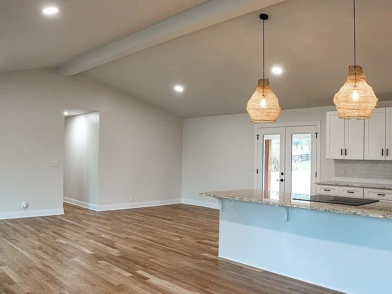 4014 Old Hillsboro Rd — Photo 8