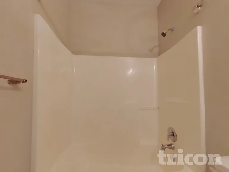 1060 Middlebrooke Dr — Photo 16