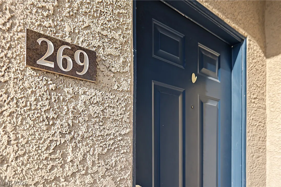 2 bed, 2.0 bath, 1053 sqft, $1,395 — Photo 4