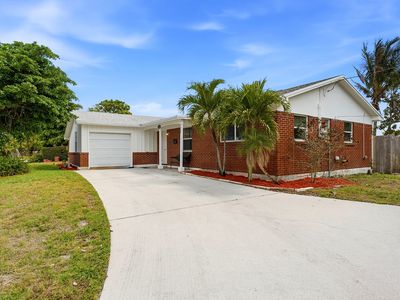 1509 W Road, Lake Park, FL, 33403