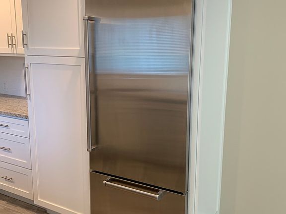 2nd image of 609 Highland Ave APT 4