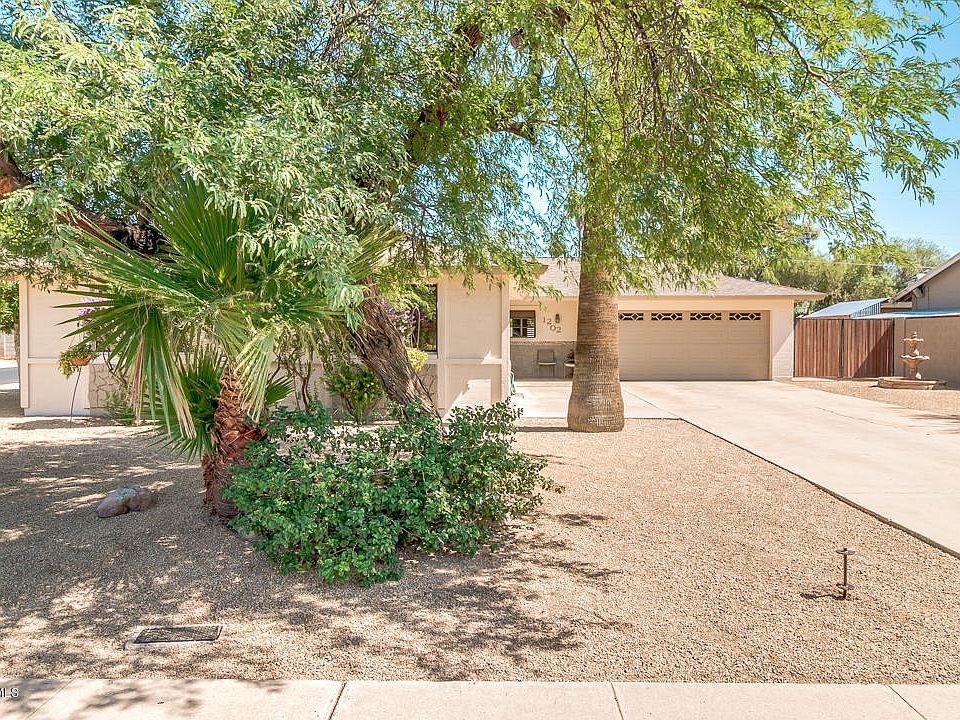 1st image of 1202 E Hermosa Dr