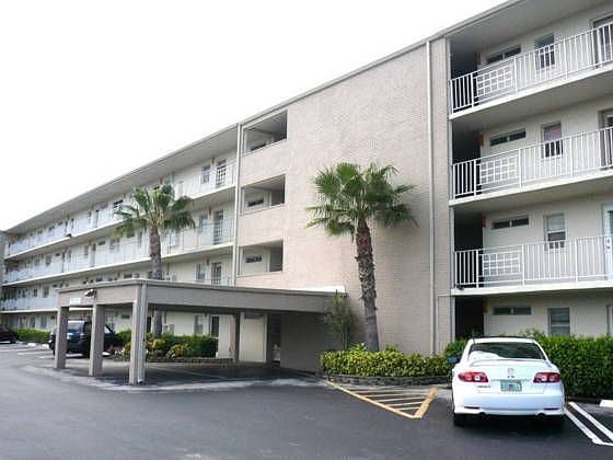 1st image of 2601 NE 3rd Ct #1100