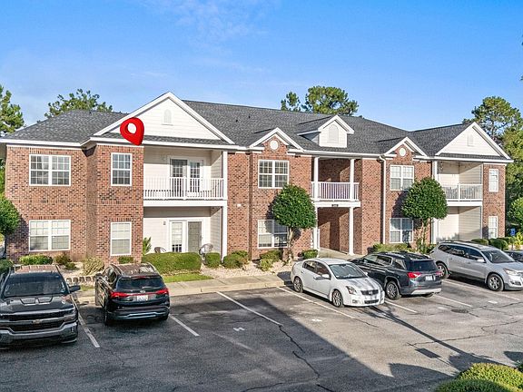 3rd image of 2025 Silvercrest Dr. #F