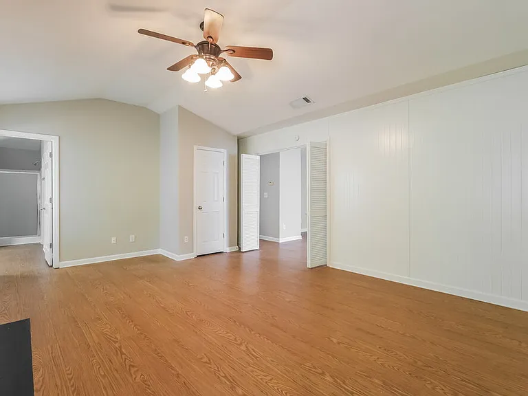 1260 Red Cedar Trl — Photo 12