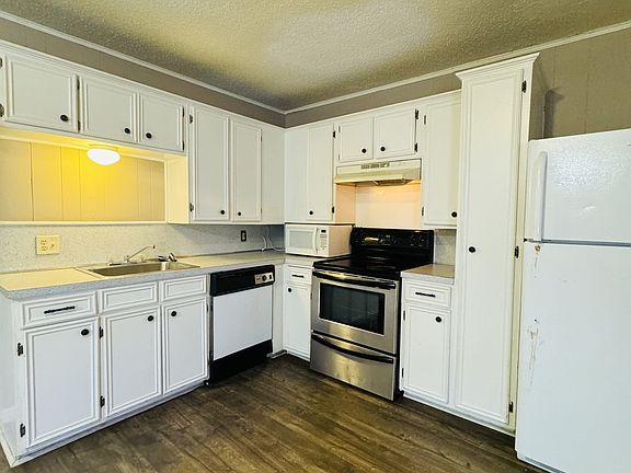 5th image of 101 1st Ave #6