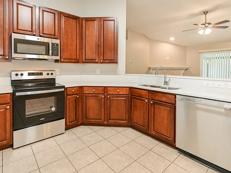 1572 Timber Trace Dr — Photo 5