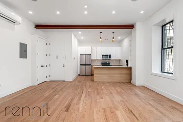 Rented by Rennit Inc.