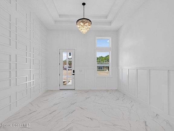 5th image of 1482 Hayworth Cir NW