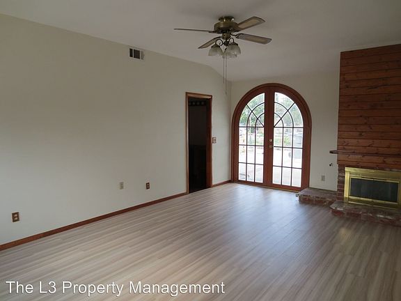 4th image of 4213 W Lilac Ave