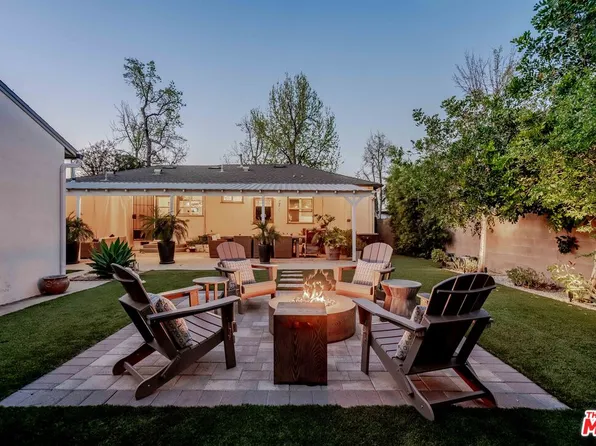17400 Martha St, Encino, CA 91316