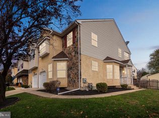 133 E Winona Ave, Norwood, PA 19074