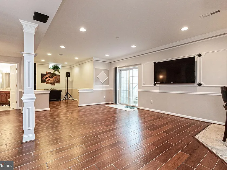 13312 Scotch Run Ct — Photo 38