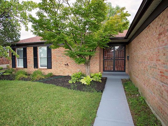 4th image of 11626 Morrocco Ct