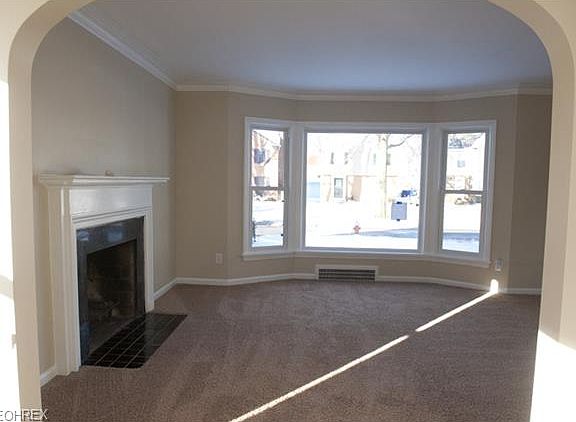5th image of 17112 Talford Ave