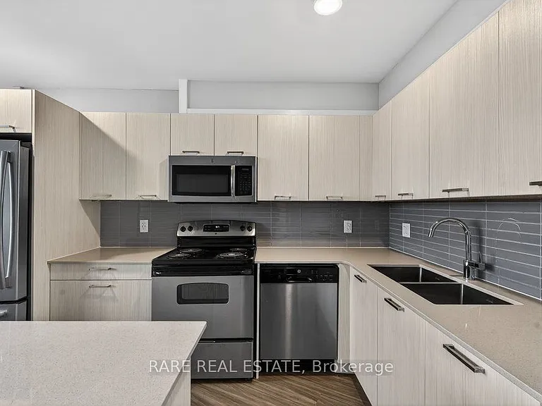 4340 Bloor St W #602 — Photo 13