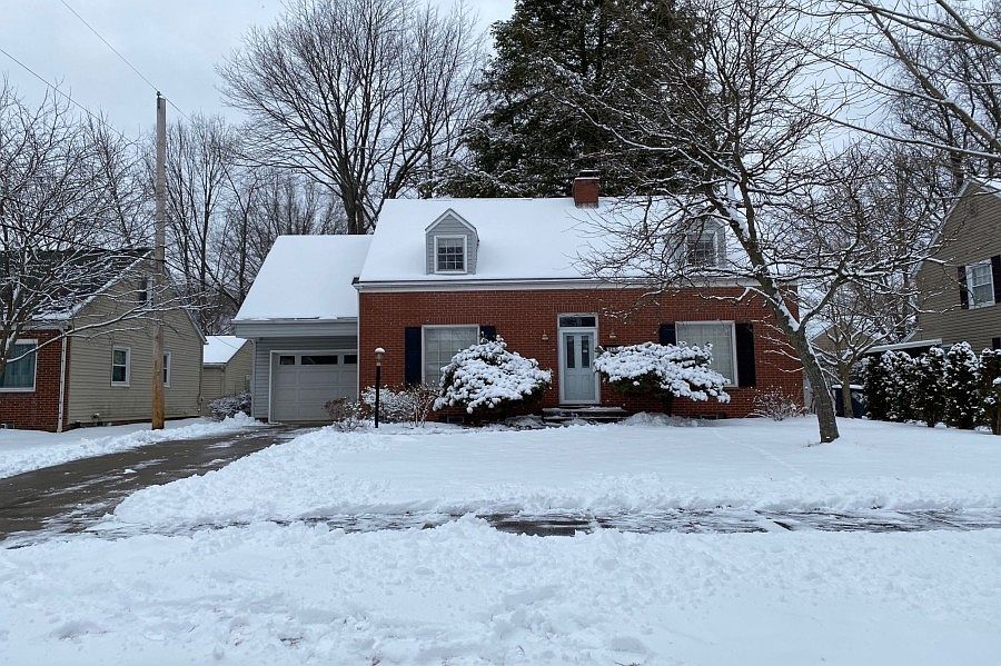 1st image of 225 Malden St