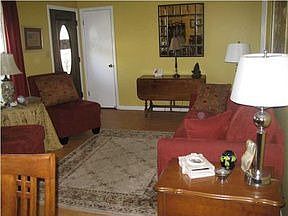 2nd image of 10 Usher Cir