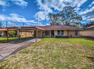 6610 Echo Brook Dr, Houston, TX 77076