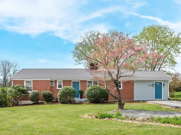 162 Brooklawn Dr, Lynchburg, VA 24502