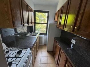 3100 Netherland Ave #2C, Bronx, NY 10463