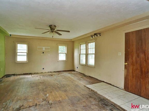 3rd image of 1012 Lincoln Ave