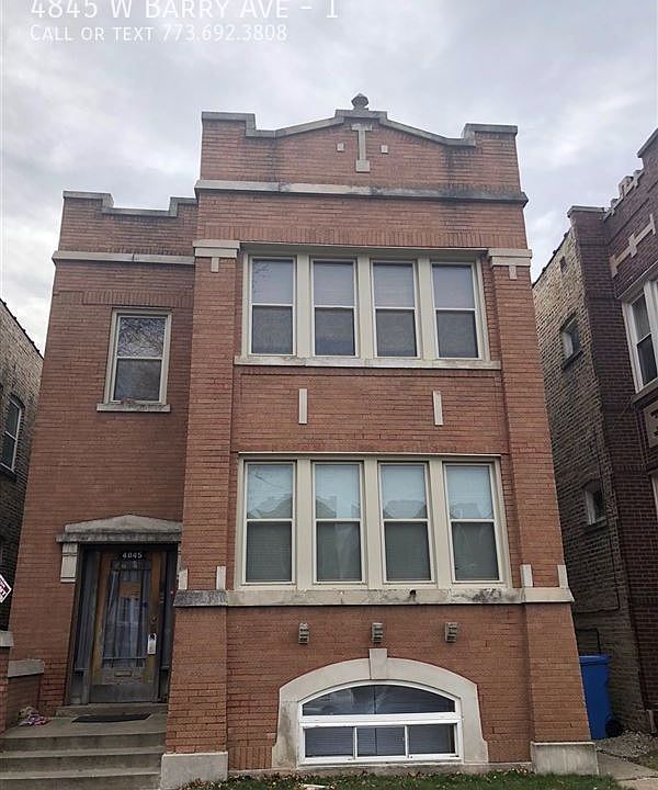 1st image of 4845 W Barry Ave #1