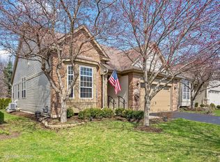 1660 Briarheath Dr, Aurora, IL