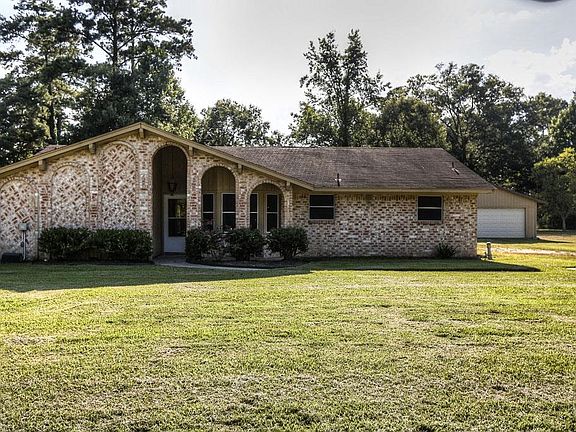 2nd image of 20298 Lakeside Dr