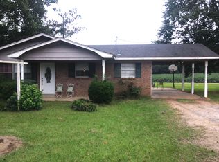 9712 Highway 8 W, Holcomb, MS 38940