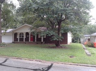 3461 S Ferguson Ave, Springfield, MO 65807