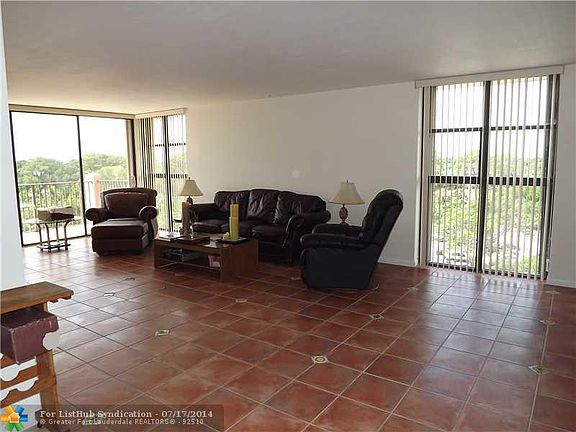 3rd image of 1201 River Reach Dr APT 516