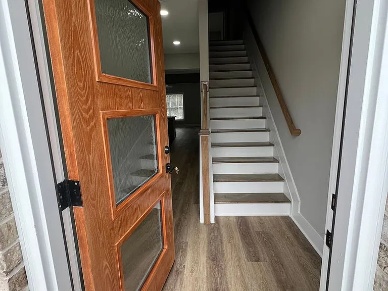 106 Tivoli Path — Photo 10