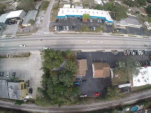 4th image of 1452 W Busch Blvd