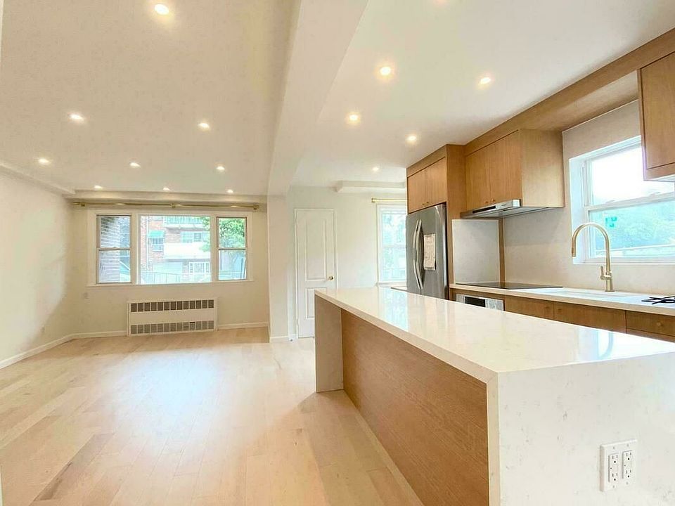 1st image of 60-17 84th St #1