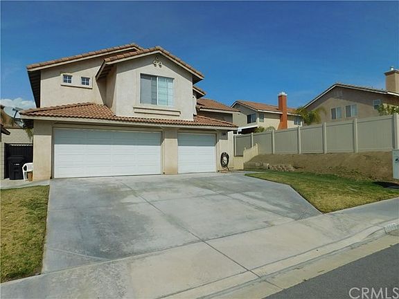 2nd image of 15048 Camellia Dr