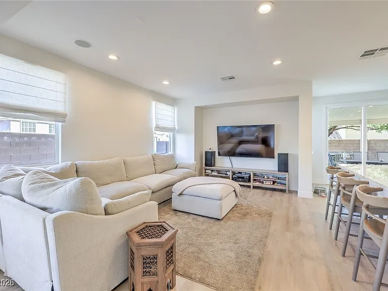 5404 Avent Ferry St — Photo 5