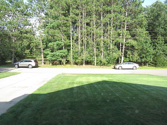 3rd image of 227140 Teal Ave