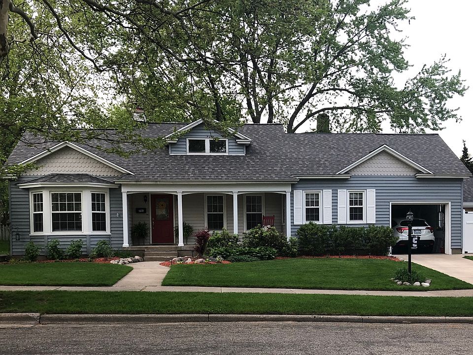 1st image of 701 Evelyn St NE