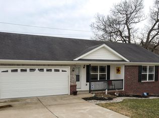 1100 Alexandria Dr, Lawrenceburg, KY 40342