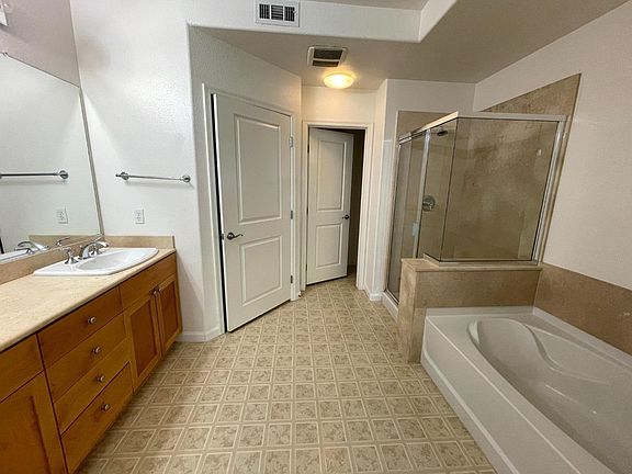 4th image of 19503 Stevens Creek Blvd Suite 311