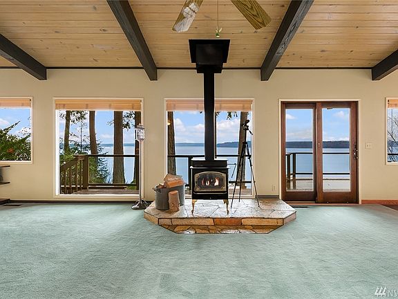 5th image of 34417 Hood Canal Dr NE