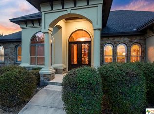 2621 Camel Trl, New Braunfels, TX 78132