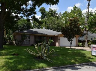 7605 Elm St, Houston, TX 77023