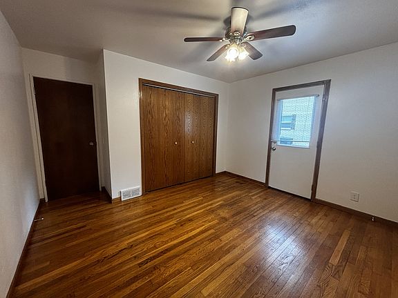 4th image of 1025 W Fiedler Ln #2
