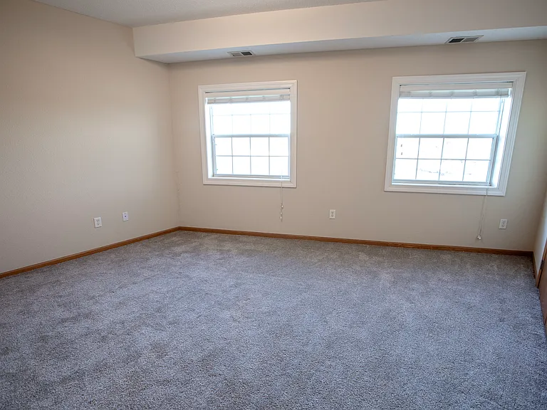 Granite Shores — Photo 10