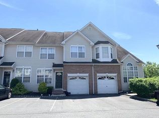 41 Gallop Ln #1005, Somerset, NJ 08873