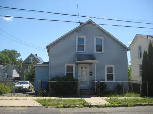 39 Edwards Street, Hamden, CT 06517