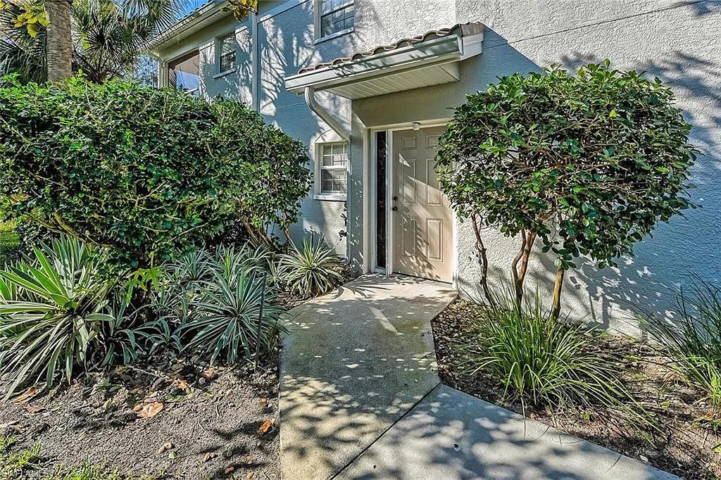 3 bed, 2.0 bath, 1616 sqft, $6,000 — Photo 4